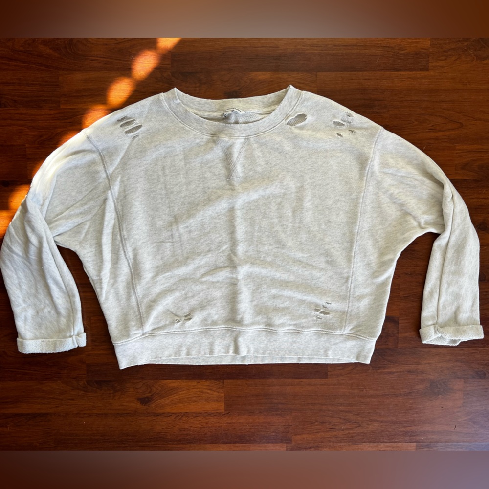 American Eagle‎ Lightweight Distressed Shirt